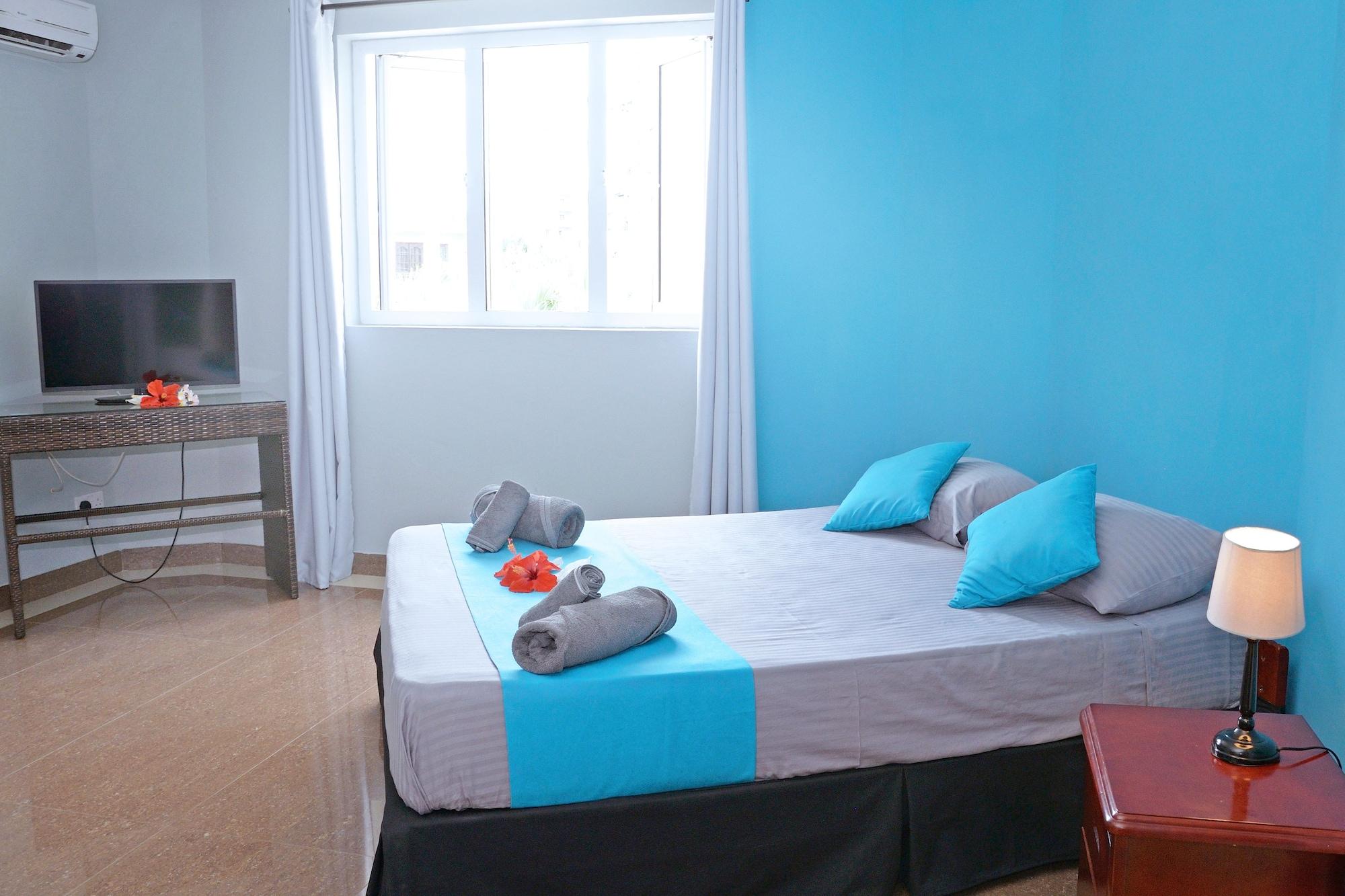 Flic-en-Flacq Lariad Bnb מראה חיצוני תמונה